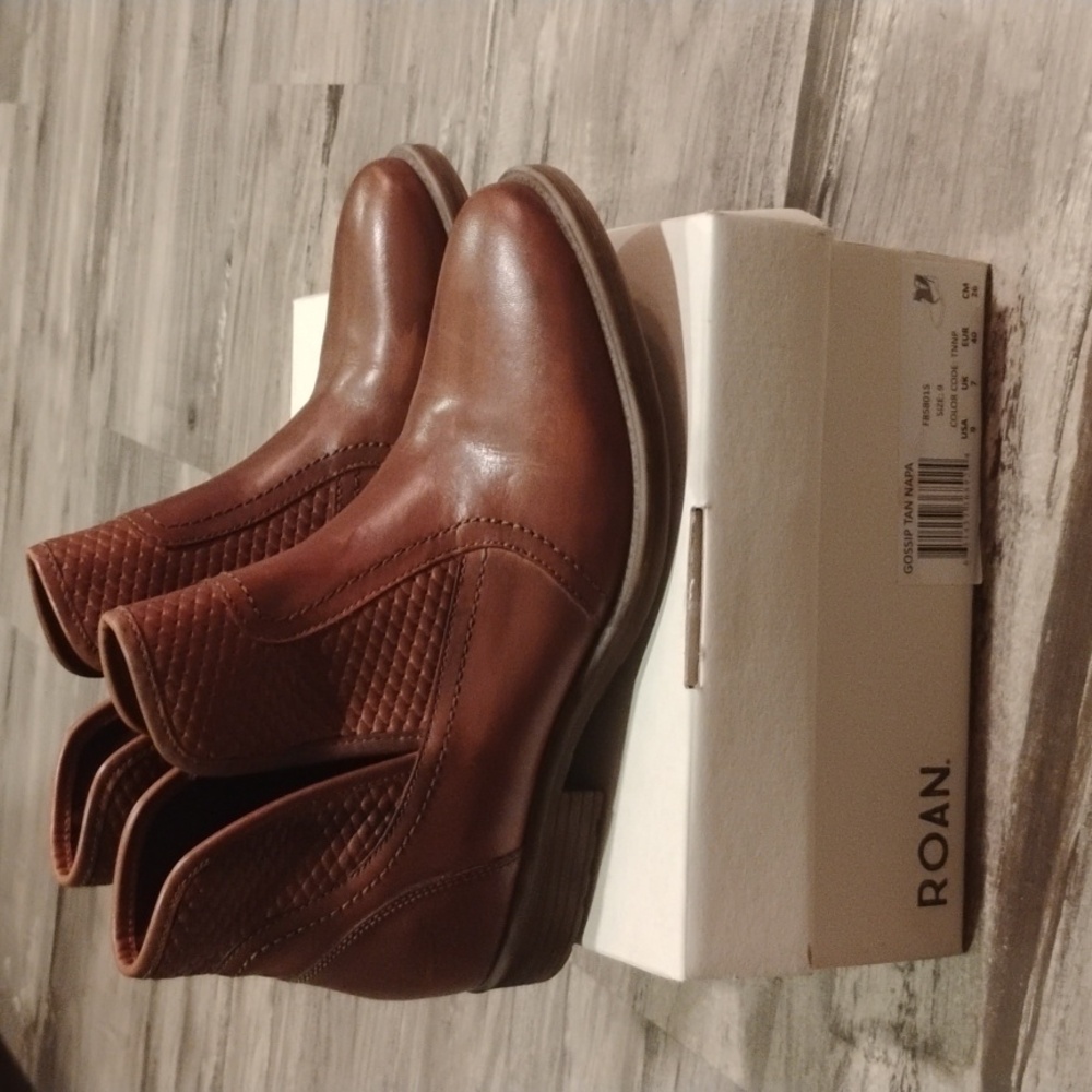 Roan booties